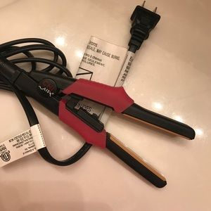 Chi mini air straightener